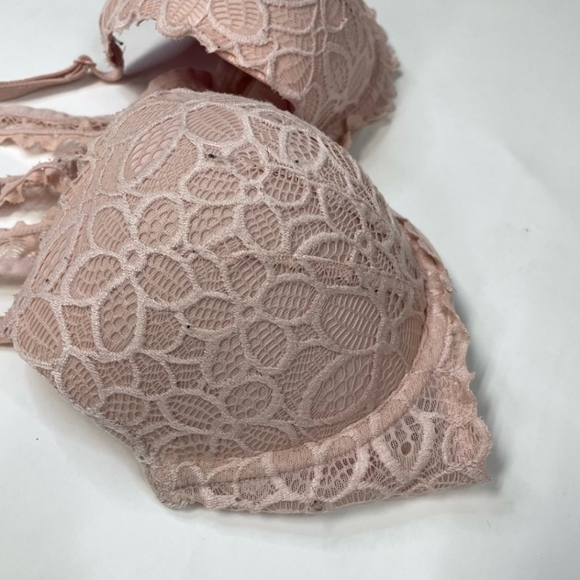PINK Victorias Secret 34C Lightly Lined Bra Pink Floral Lace Front Close - Picture 2 of 5